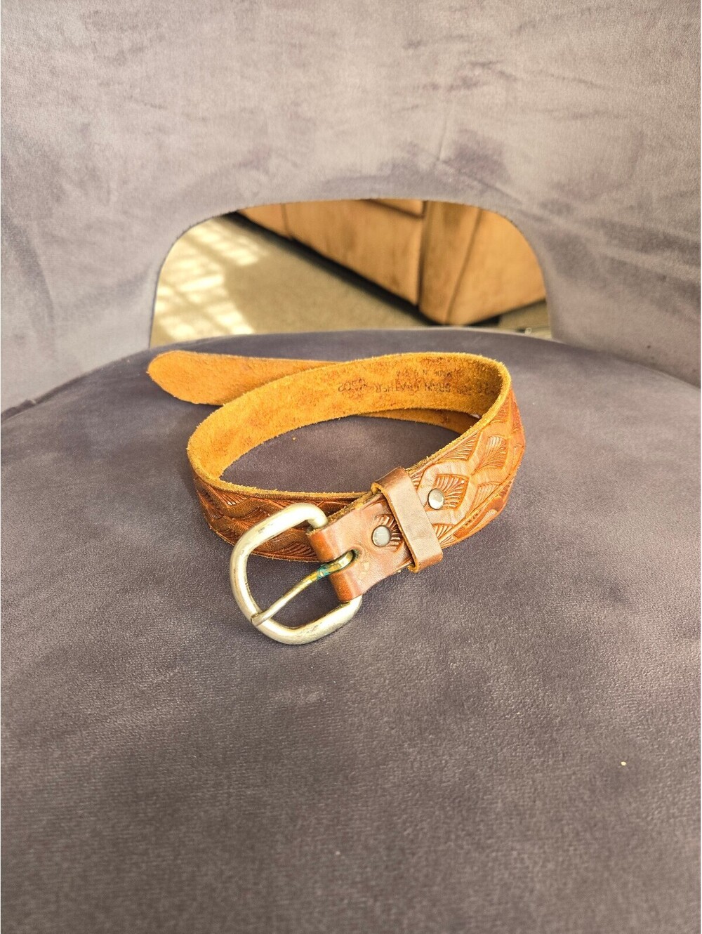 Vintage USA Made Tooled Top Grain Leather Western Boho Belt Size 26